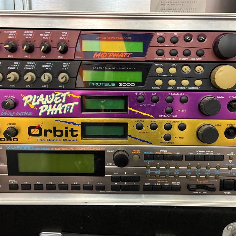 E-MU Proteus 2000の画像